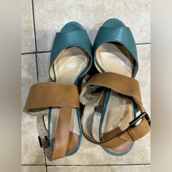 Nine West Leopard Wedges - Picture 3 of 5